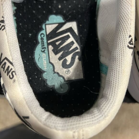 🔥🔥 VANS Comfycush ERA Black/Cream Skate Sneakers Women Sz 8 / Men Sz 6.5 - EUC - Picture 8 of 12